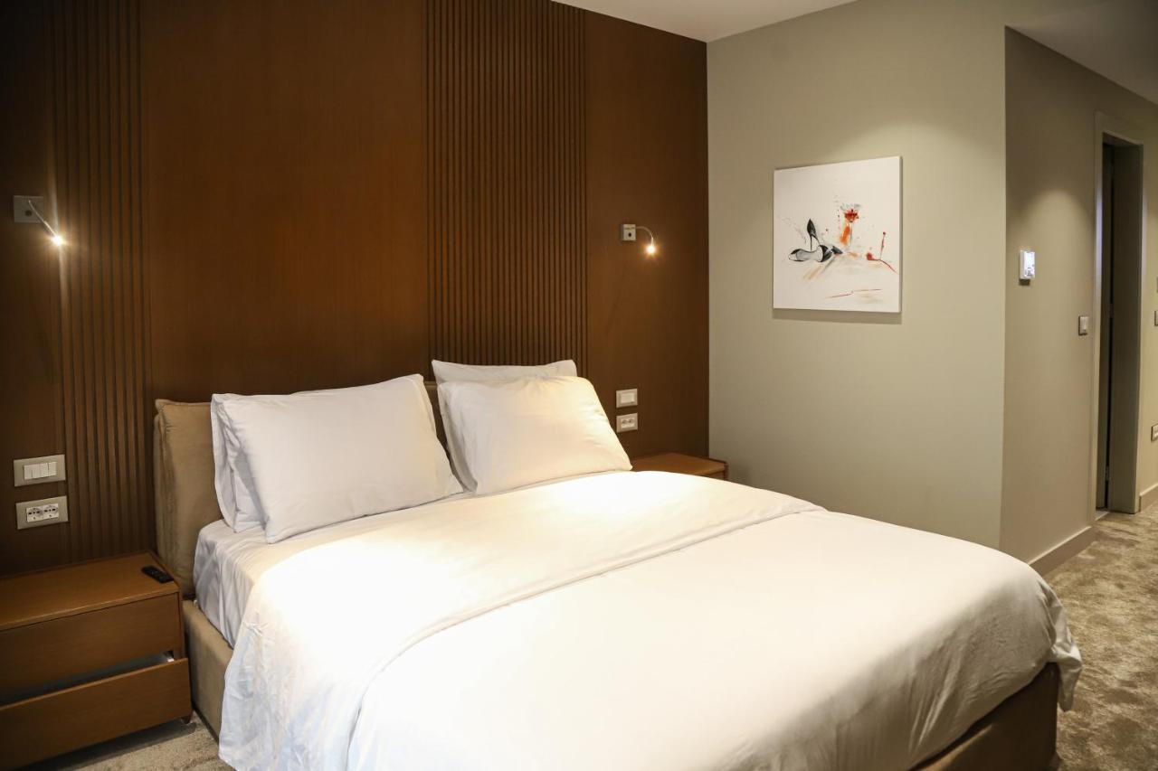 Urbanin Apartment & Hotel Tirana Exterior photo